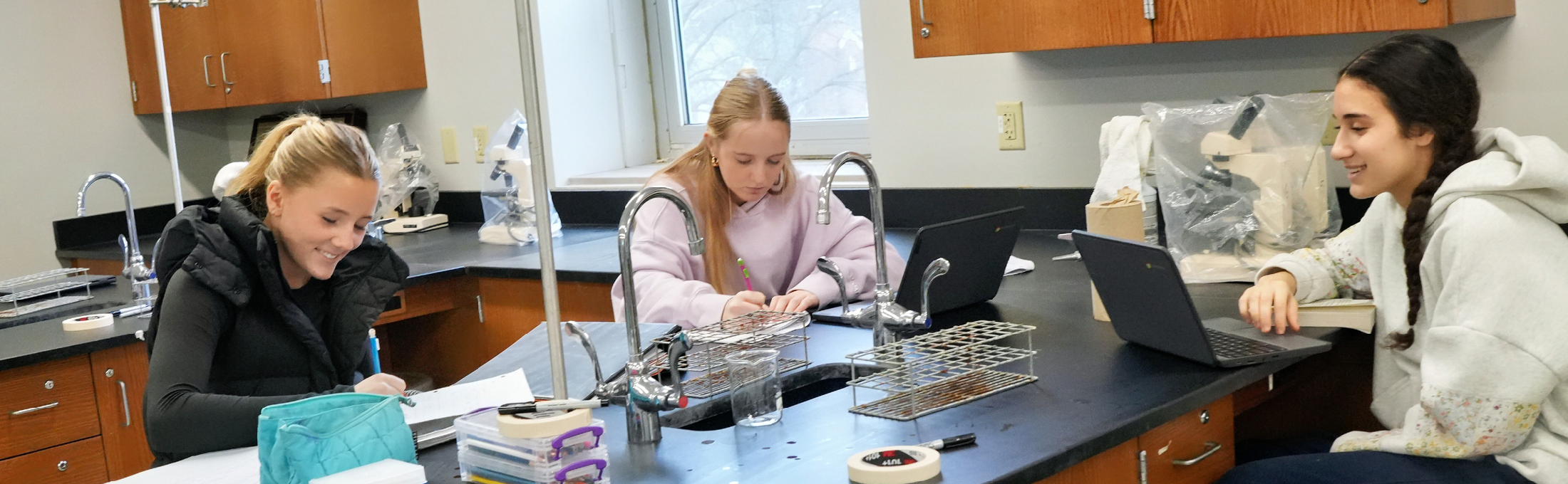 Students in science lab